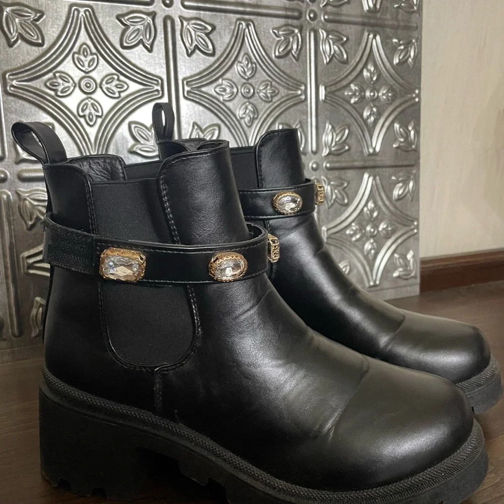 Black Platform Embellished Boots - Picture 1 of 7